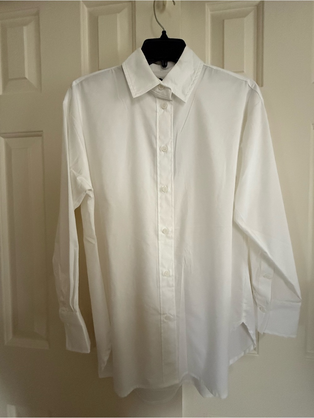 Women’s Truth White Long-Sleeve Oversized Dress Shirt - Classic Point Collar